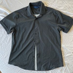 Vince Camuto men’s large button down